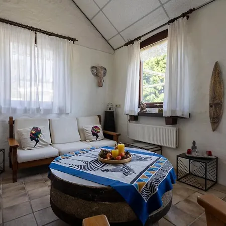 Rafikis Nest Inc Breakfast * Koningsbosch